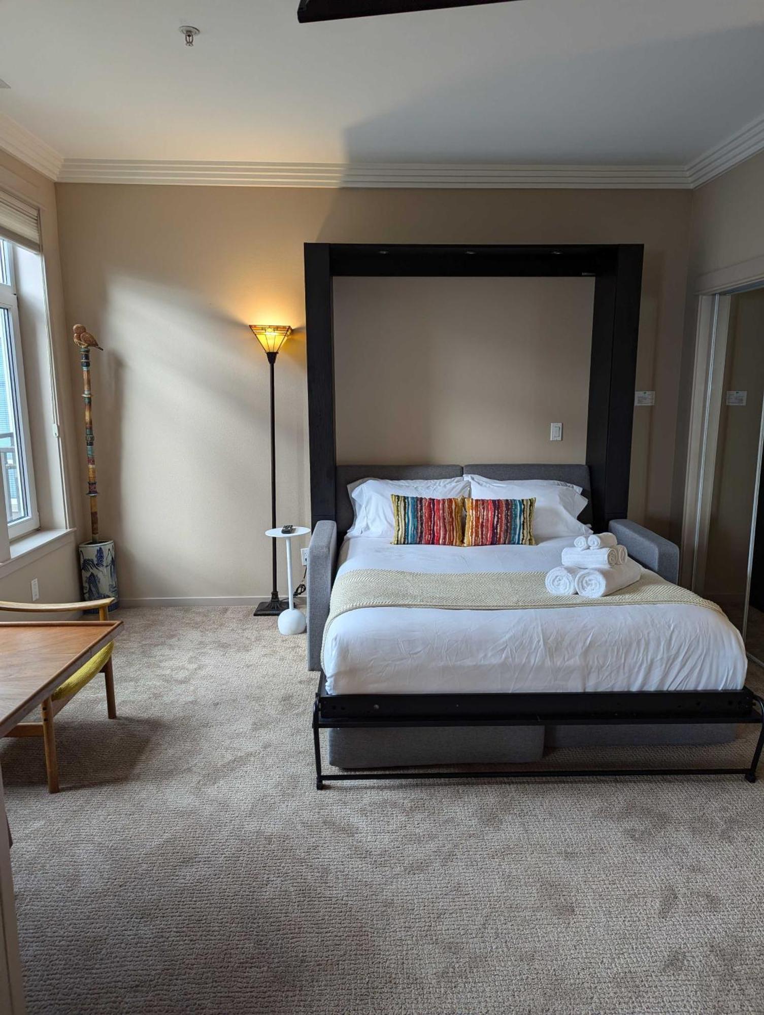 New Downtown 2 Beds, 2 Baths Waterfront Alaska 335 Seattle Dış mekan fotoğraf