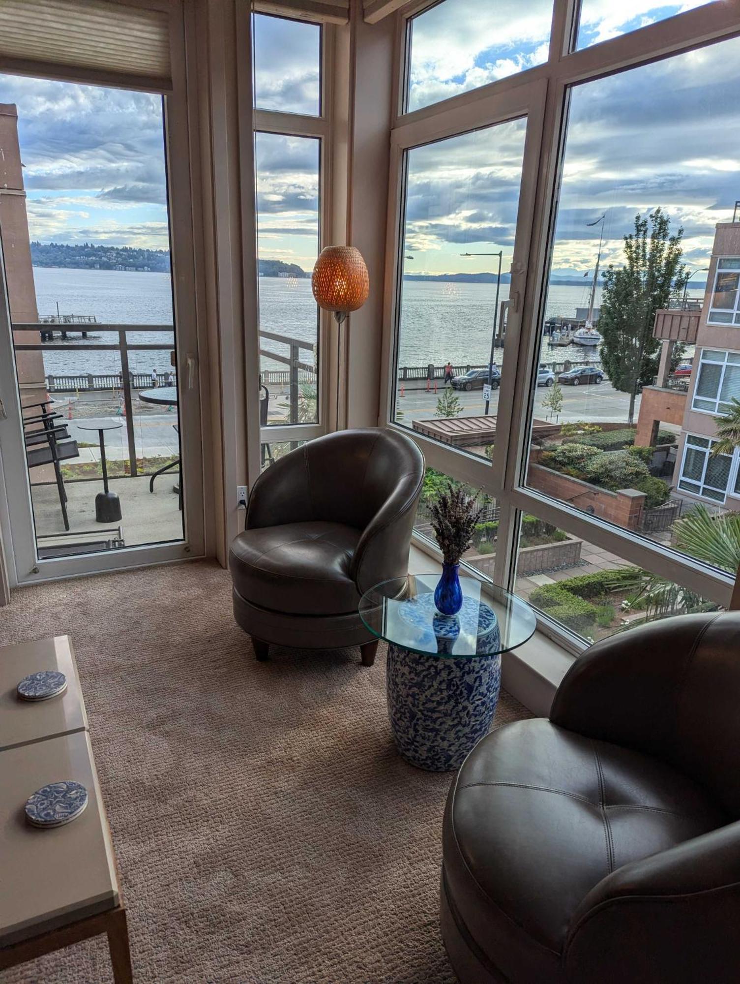 New Downtown 2 Beds, 2 Baths Waterfront Alaska 335 Seattle Dış mekan fotoğraf