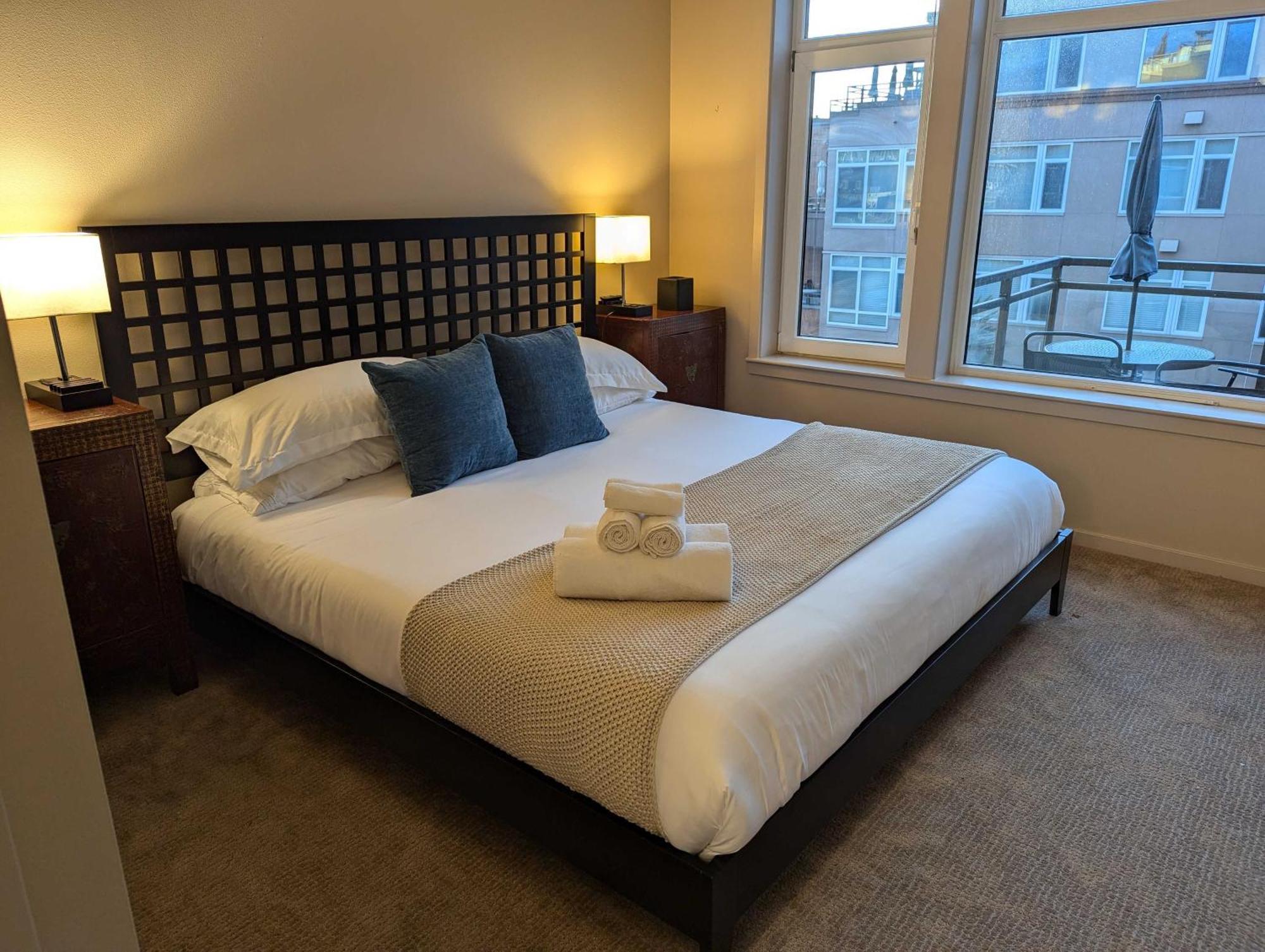 New Downtown 2 Beds, 2 Baths Waterfront Alaska 335 Seattle Dış mekan fotoğraf